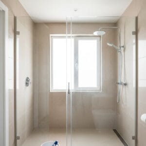 sparkling shower glass after professional cleaning